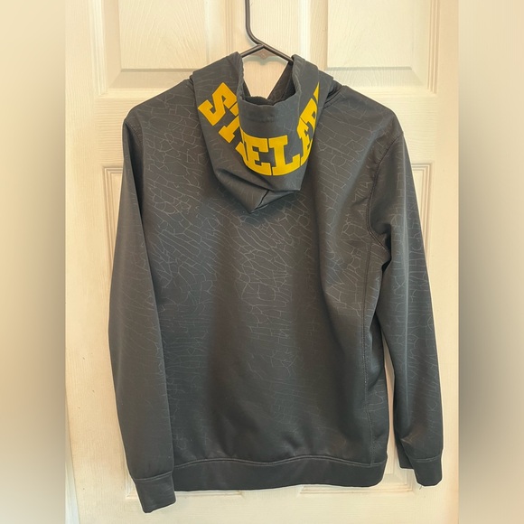 Steelers hoodie - Picture 3 of 4